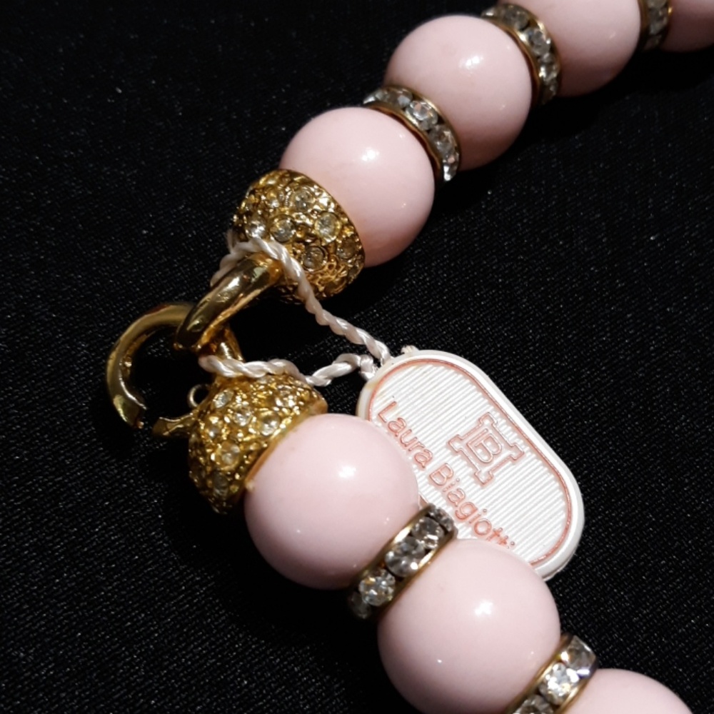 Jewlry - Picture 5 of 7